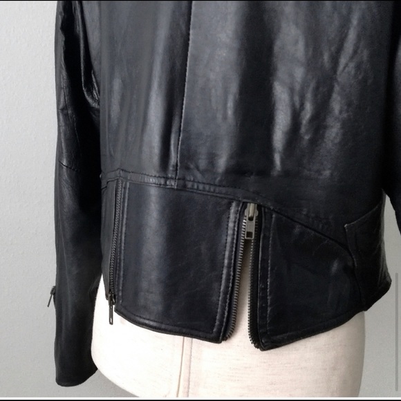 LAROXX Vintage Black Leather Cropped Moto Jacket - Picture 7 of 16
